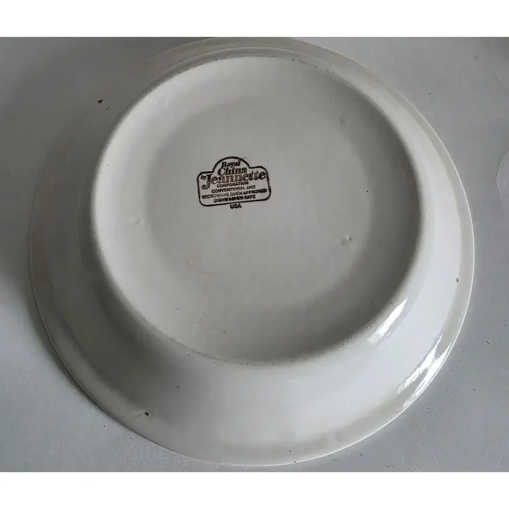Vintage Royal China by Jeannette Apple Pie Recipe Ceramic Pie Plate 11 in
